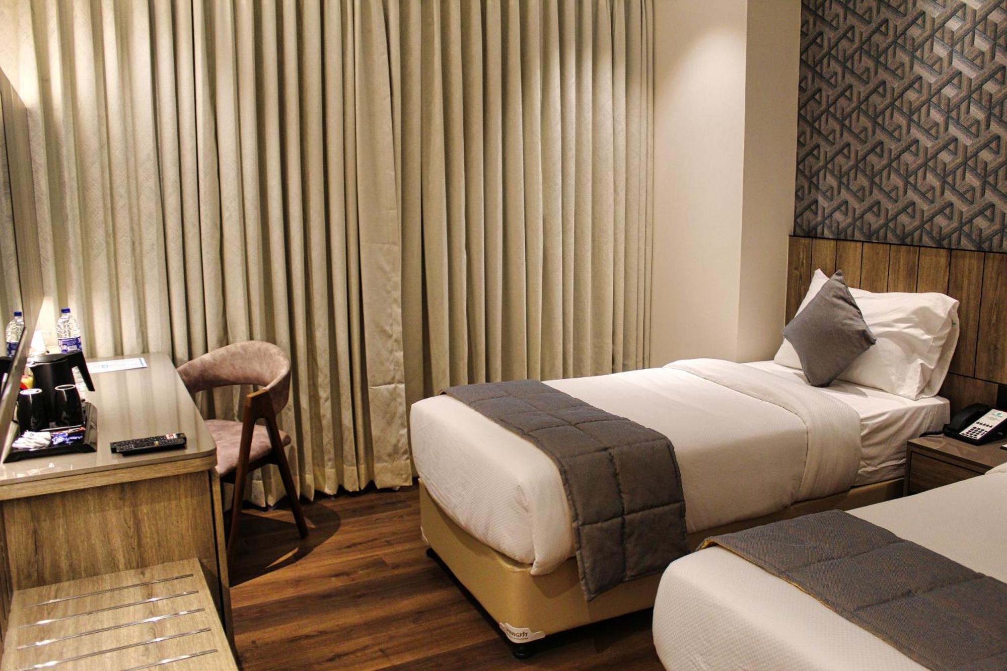 Maxxvalue Hotel Midc - Andheri Βομβάη Εξωτερικό φωτογραφία
