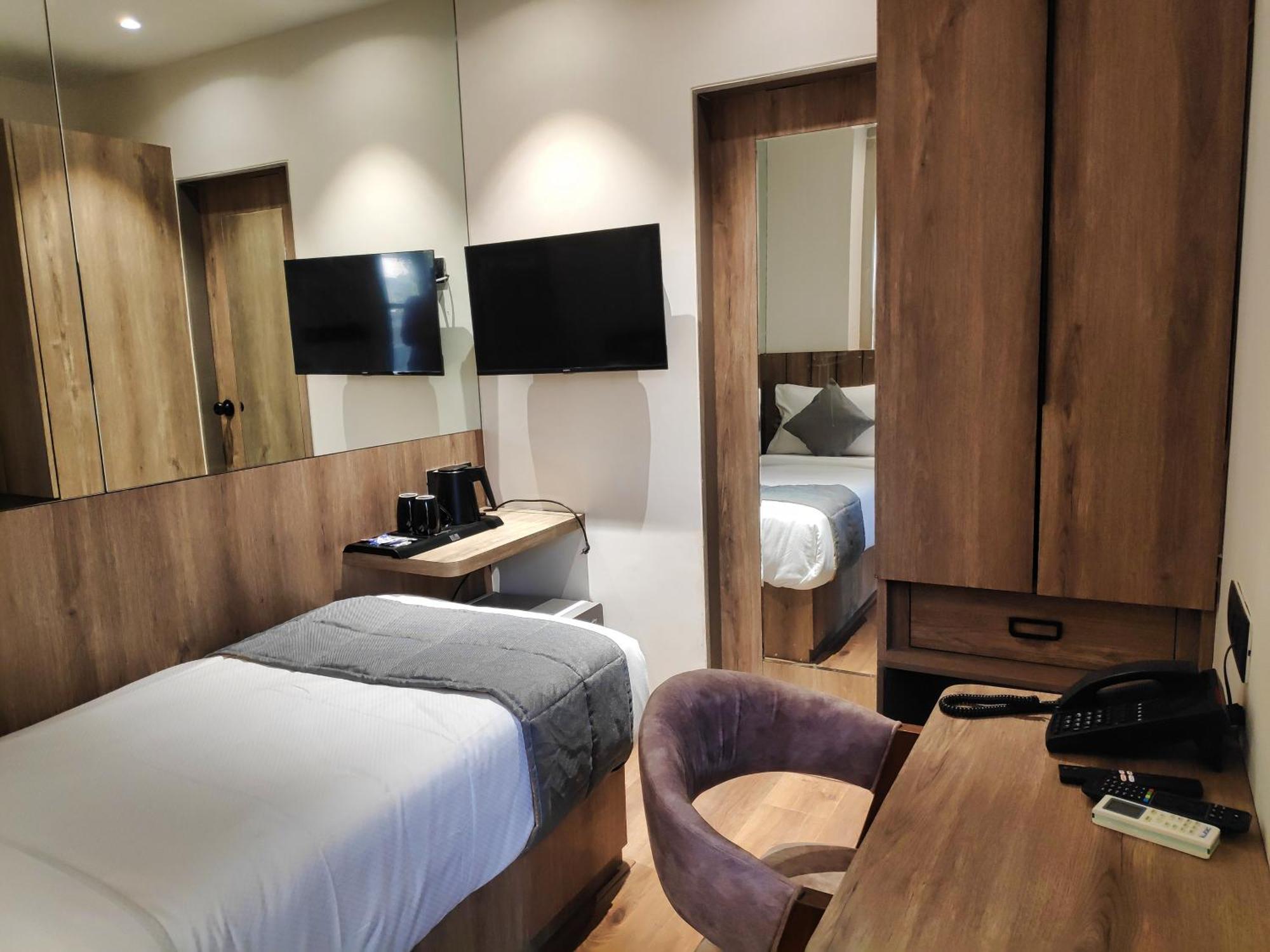 Maxxvalue Hotel Midc - Andheri Βομβάη Εξωτερικό φωτογραφία