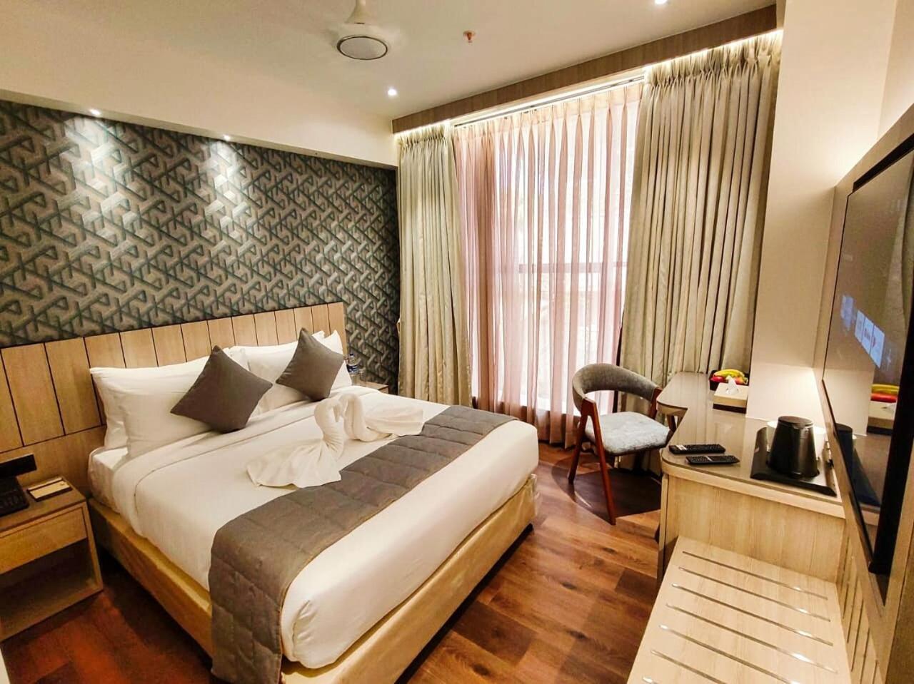 Maxxvalue Hotel Midc - Andheri Βομβάη Εξωτερικό φωτογραφία